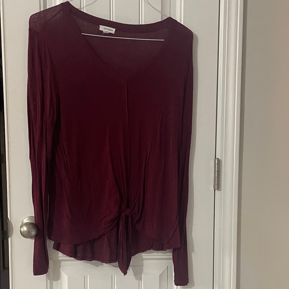 Eyeshadow Deep Red Long Sleeve Top